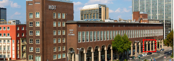Haus der Technik in Essen, Standort der DGfT Haus der Technik mit markiertem Osteingang